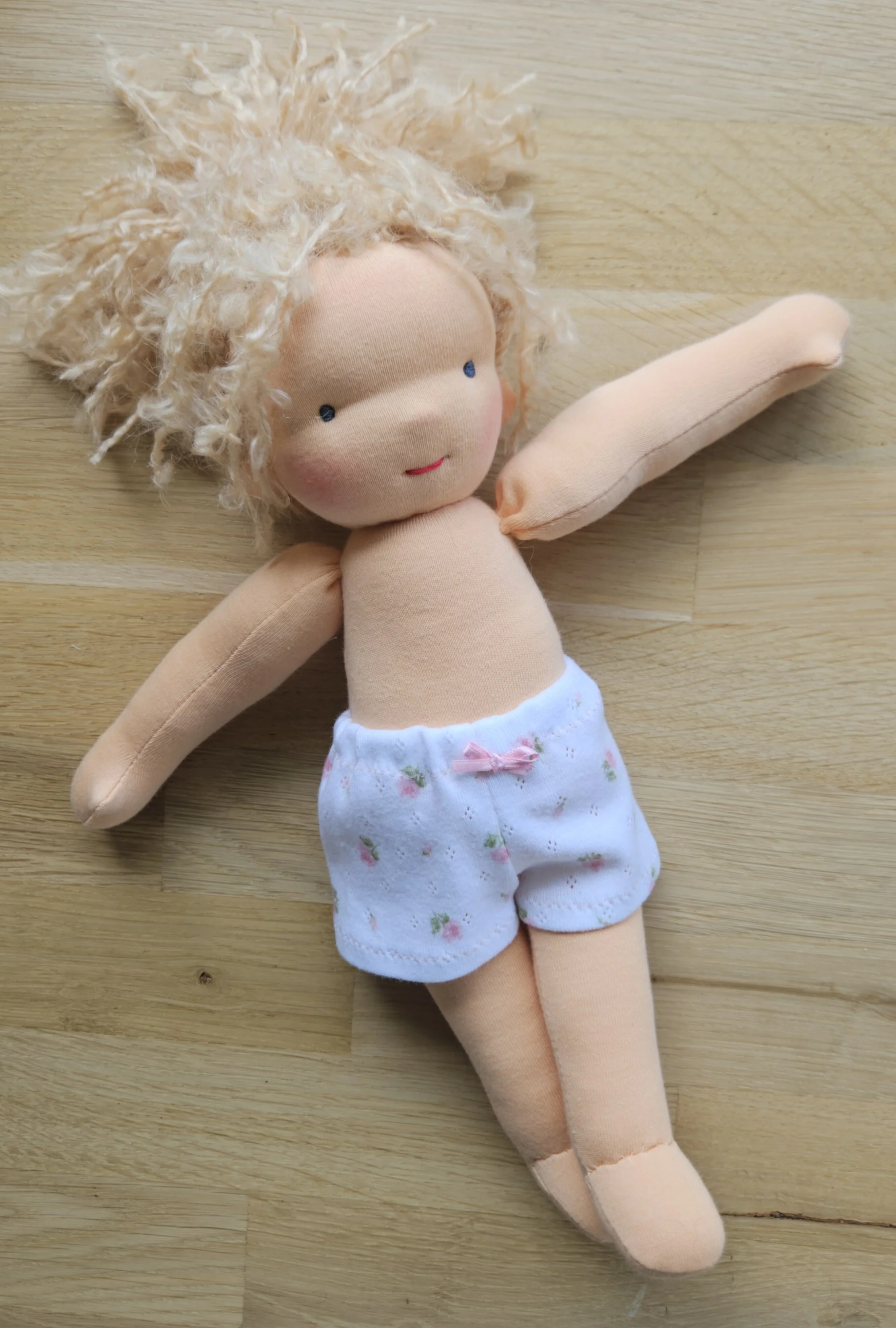 Poppen meisje lief en eigenwijs - 20260918 114806 - pop/meisje/lief