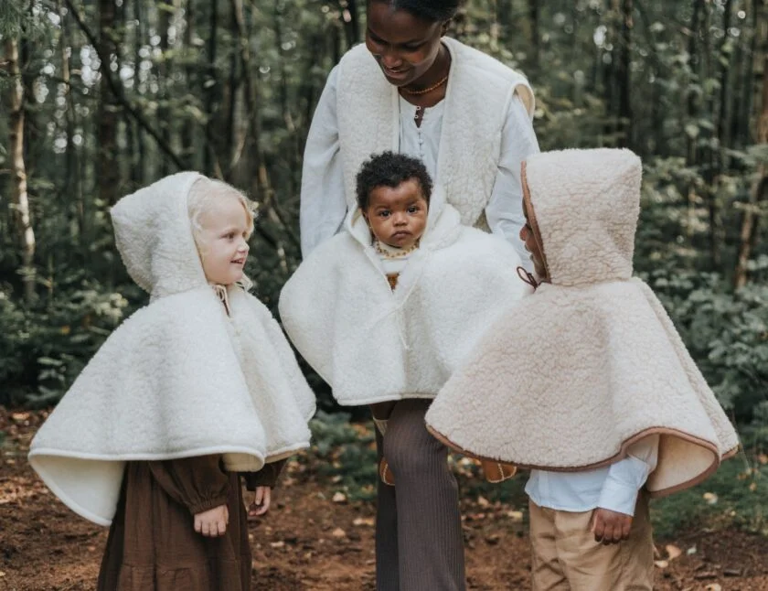 Kinderponcho van wol - Kinderponcho van wol kind en baby lifestyle - Kinderponcho van wol - Bruin 0-2