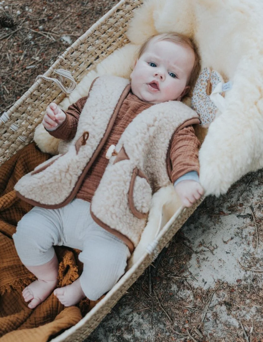 Schapenvacht Medicinaal Gelooid - Schapenvacht medicinaal gelooid wit baby reiswieg - Schapenvacht Medicinaal Gelooid/M